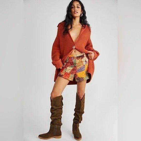 Free People Patchwork Dream Velvet Shorts Size L NWT $198 Embroidered - Picture 3 of 8